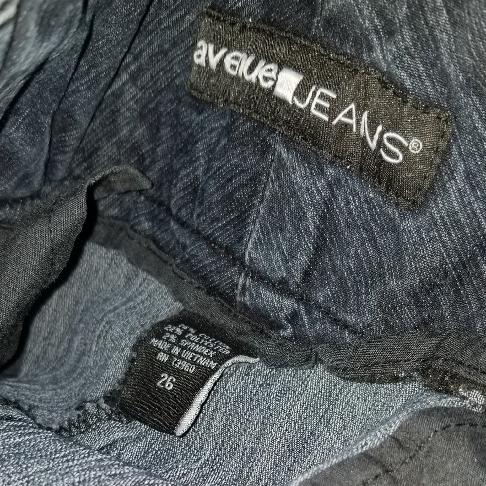Plus size stretch jeans
